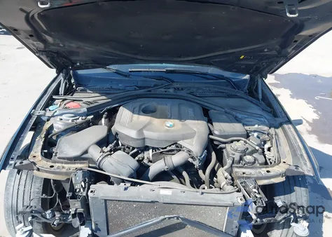 2018 BMW 330I Gran Turismo xDrive z USA, uszkodzony, nr VIN WBA8Z9C52JG828044